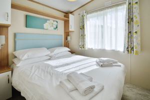 Master bedroom- click for photo gallery